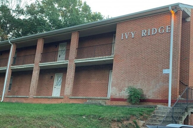 Building Photo - 1609 McVeigh Rd