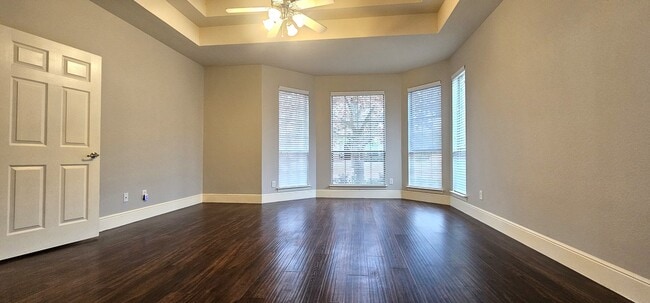 Foto del edificio - 6901 Millard Pond Dr