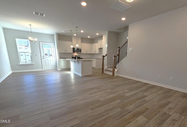 Foto del edificio - 4025 Kidd Pl