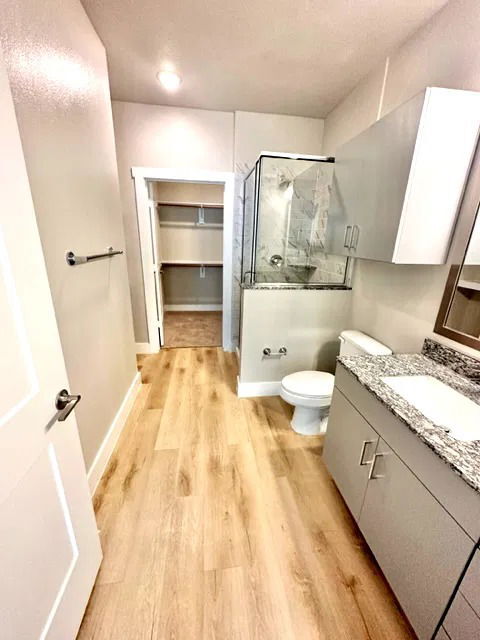 Foto del edificio - 8421 183A