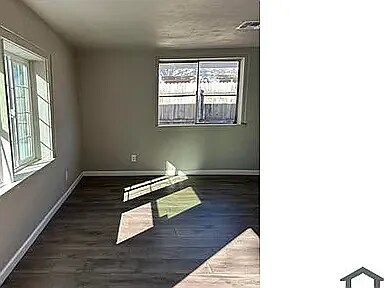 Photo - 212 W Blacklidge Dr House