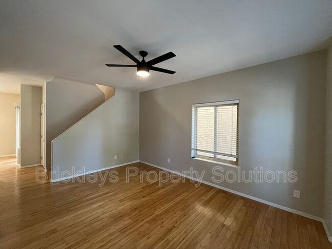 Building Photo - 1019 W Scorpio Dr