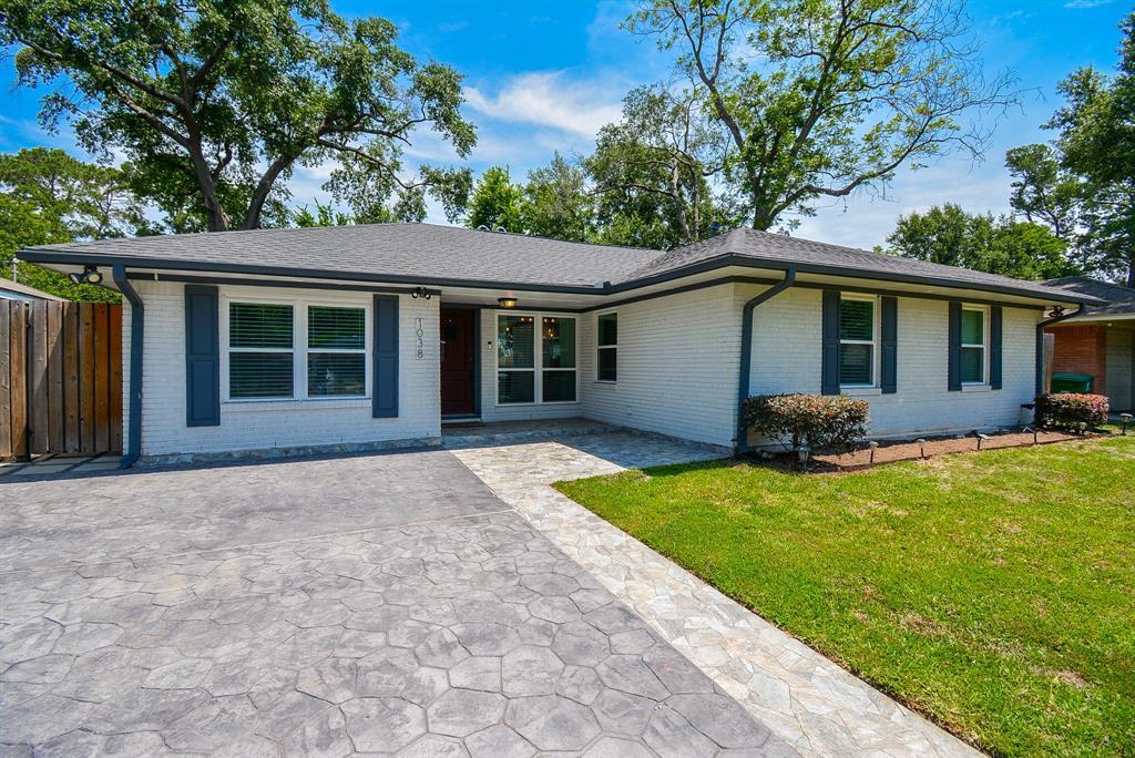 1038 Stonecrest Dr, Houston, TX 77018 House for Rent in Houston, TX