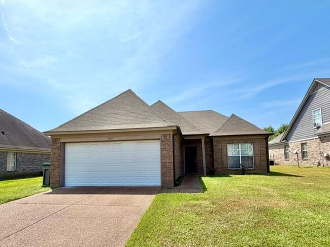 Cordova 3 Bedroom 2 Bath Home Available Now! - Cordova 3 Bedroom 2 Bath Home Available Now!