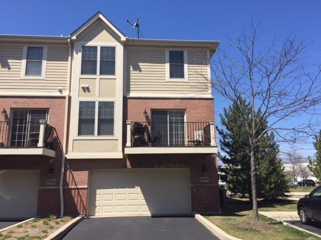 Foto del edificio - 1109 E Port Clinton Rd