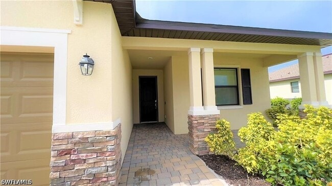 Building Photo - 14060 Vindel Cir