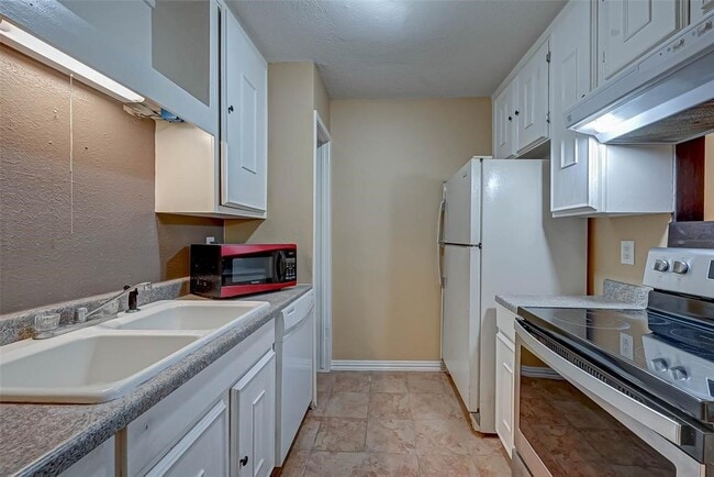 Foto del edificio - 10047 Westpark Dr