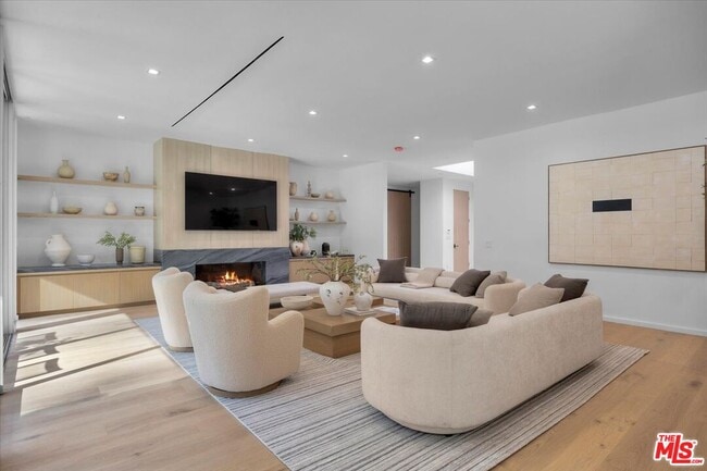 Foto del edificio - 1836 Loma Vista Dr