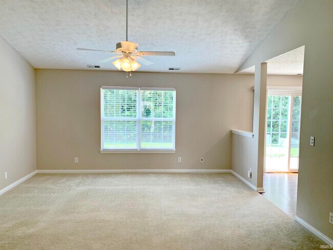 Building Photo - 3813 Timber Cove