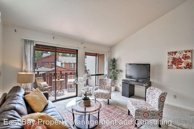 Building Photo - 2 br, 2 bath House - 38628 Country Cmn.