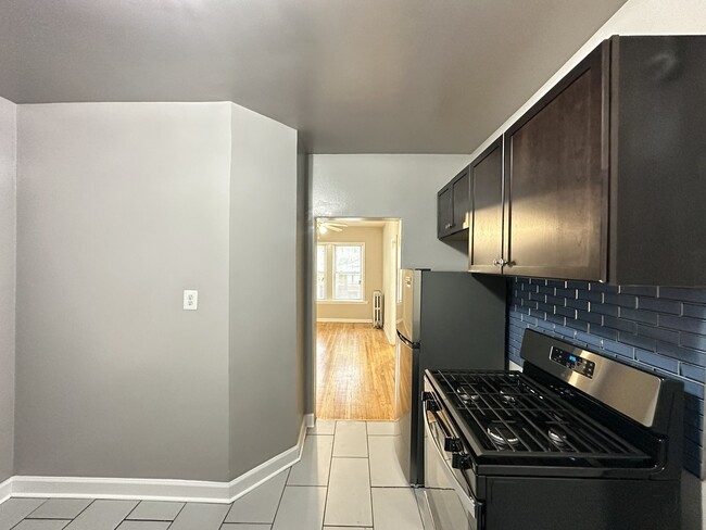 Foto del edificio - 6341 N Magnolia Ave