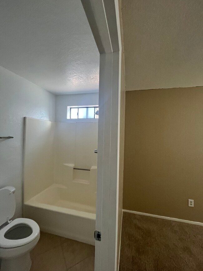 Foto del edificio - 371 Lake Havasu Ave N