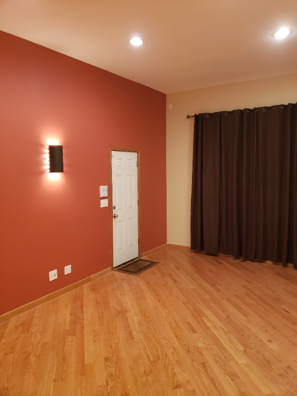 Foto del edificio - 8058 S Brandon Ave