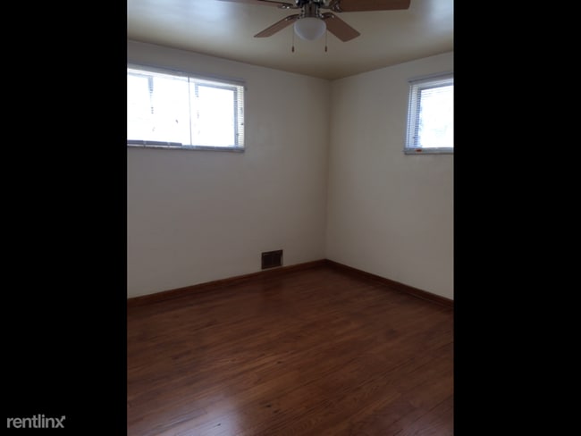 Building Photo - 1235 McNeilly Rd