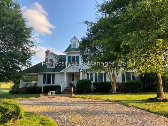Building Photo - 17299 Dogwood Trail Rd