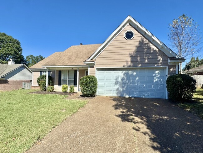 Building Photo - 55 Oak Ridge Cove