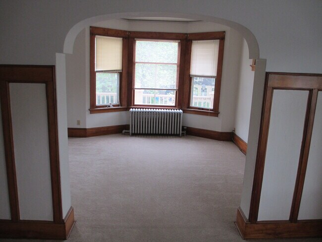 Sala de estar enorme - 2417 E Stratford Ct