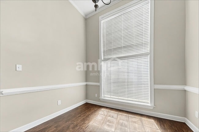 Building Photo - 4528 Brighton Cir