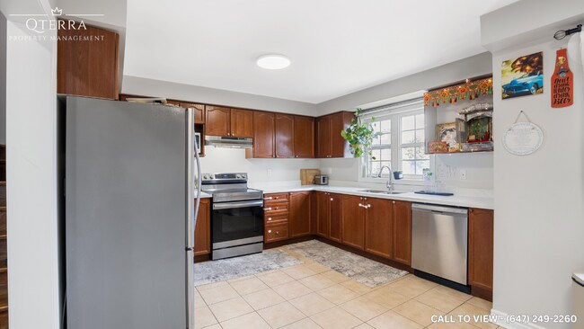 Building Photo - 72 Huxtable Ln