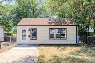 Building Photo - 11472 Cadillac Ave