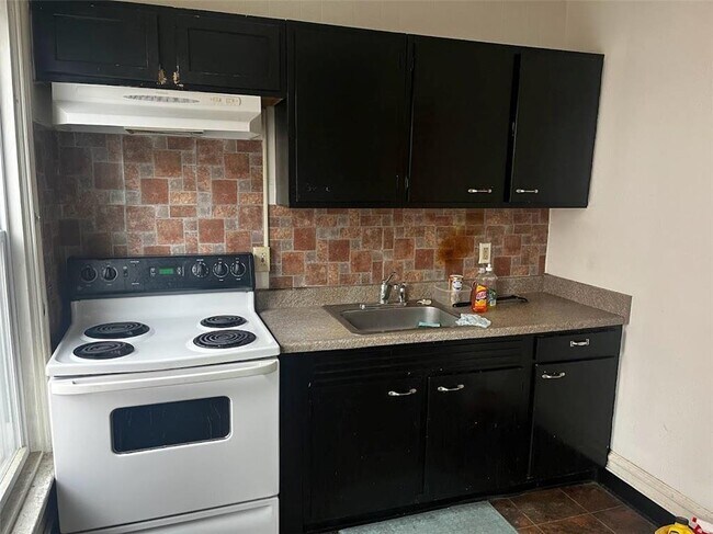 Foto del edificio - 1742 Linden St