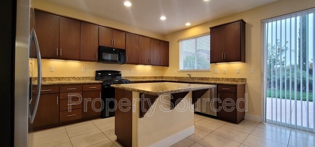 Building Photo - 18517 Admiral Way