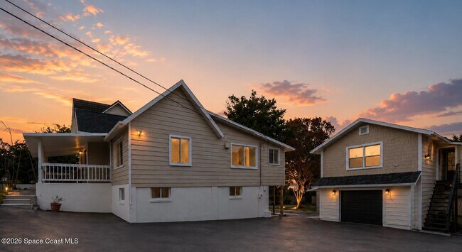 Building Photo - 44 Barton Ave