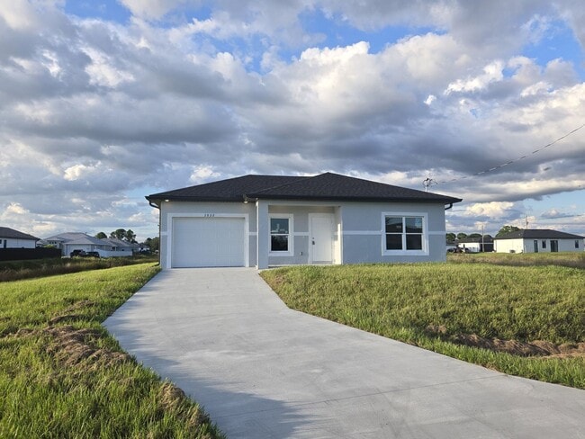 Building Photo - Brand New 2/2/1- Great SW Lehigh Acres Loc...