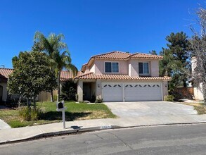 Building Photo - 15905 Oro Glen Dr