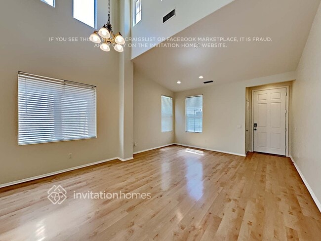 Building Photo - 28522 Silverking Trail