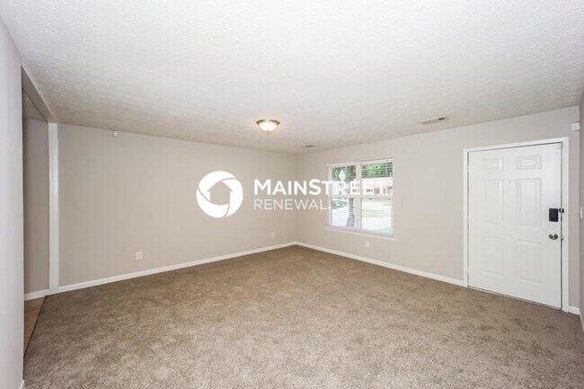 Building Photo - 3 Bedroom Pet-Friendly Home in Jonesboro, GA with Main Street Renewal