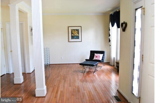 Foto del edificio - 7926 Tire Swing Rd