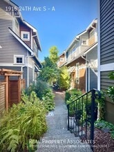 Building Photo - 1915 24th Ave S