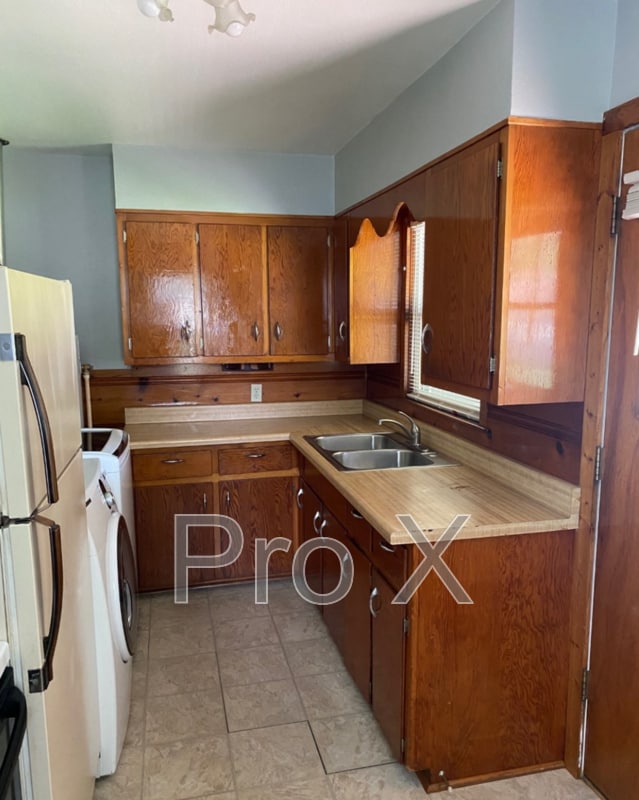 Foto del edificio - 902 N Grand St