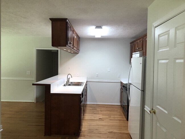 Foto del edificio - 3BR/2BA Home for Rent in Algood with Garage and Large Fenced Backyard