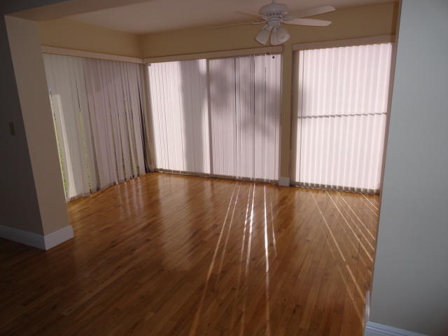 Foto del edificio - 459 Franconia Cir