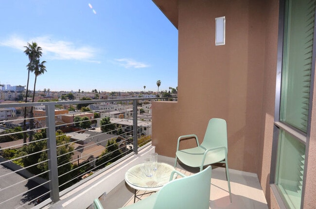 Building Photo - 30Sixty