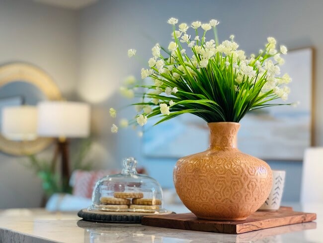 Photo - 2231 Sherwin Ave House