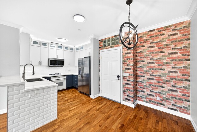 Foto del edificio - Luxury Downtown San Diego Condo | 2BR/2BA at Park Blvd West – $3,300/mo