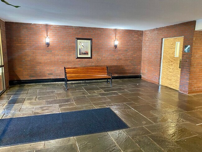 Foto del edificio - 573 Broad St