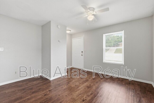 Foto del edificio - 116 Arrowhead St