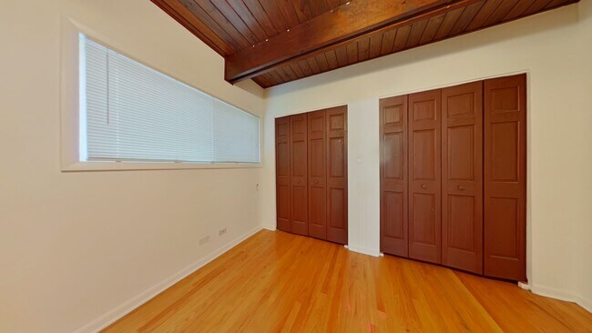 Photo - 719 W. Buckingham Pl. Apartment