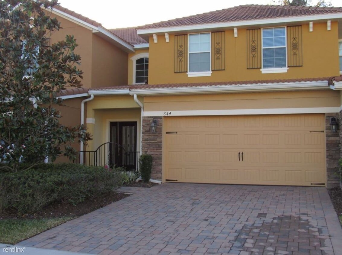 644 Venice Place, Sanford, FL 32771 Townhouse for Rent in Sanford, FL