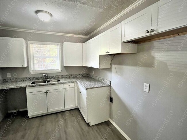 Foto del edificio - 157 E Woodcrest Dr