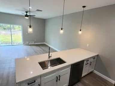 Building Photo - 13273 Blake Dr