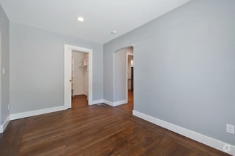 Building Photo - 2131 51st St