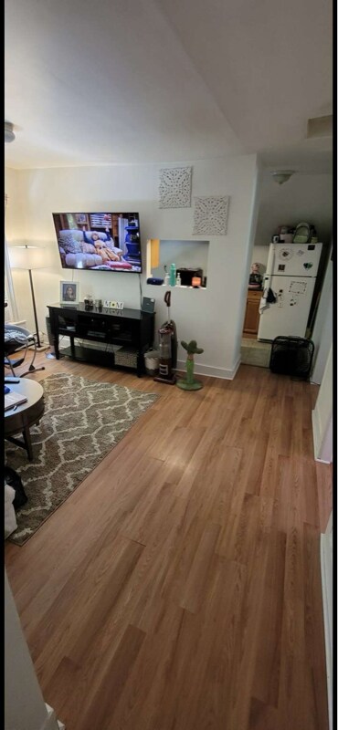 Primary Photo - 12 Milne St