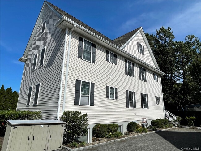 Building Photo - 30 High St