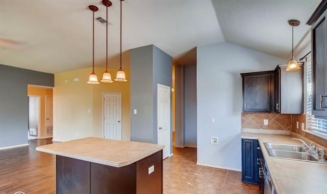 Building Photo - 13129 Padre Ave