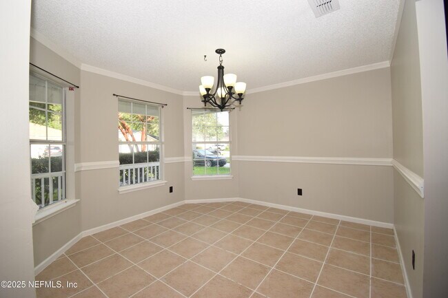 Foto del edificio - 13419 Ashford Wood Ct E
